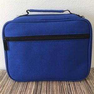 STURDY CANVAS TRAVEL BAG